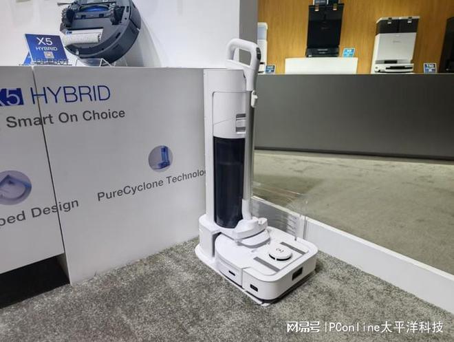 5 多款机器人产品让你“穿越”未来尊龙凯时科沃斯亮相 CES 202(图2)